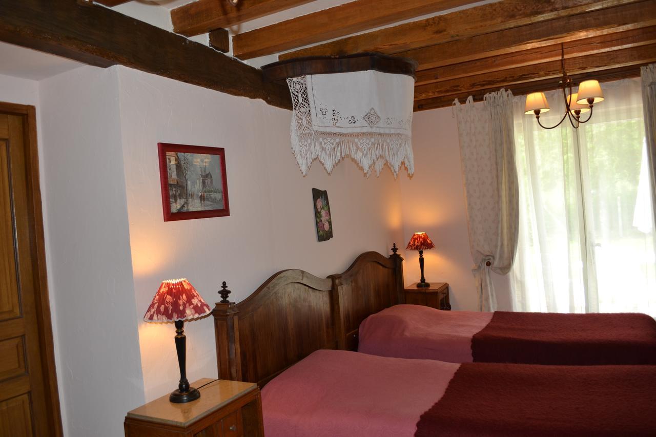 Maison D'Hotes La Chouanniere Bed & Breakfast Les Bois-d'Anjou Exterior photo